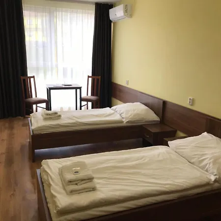 Aréna 3*