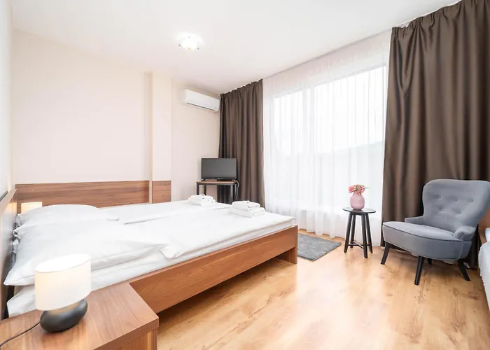 Hotel Arena 3*