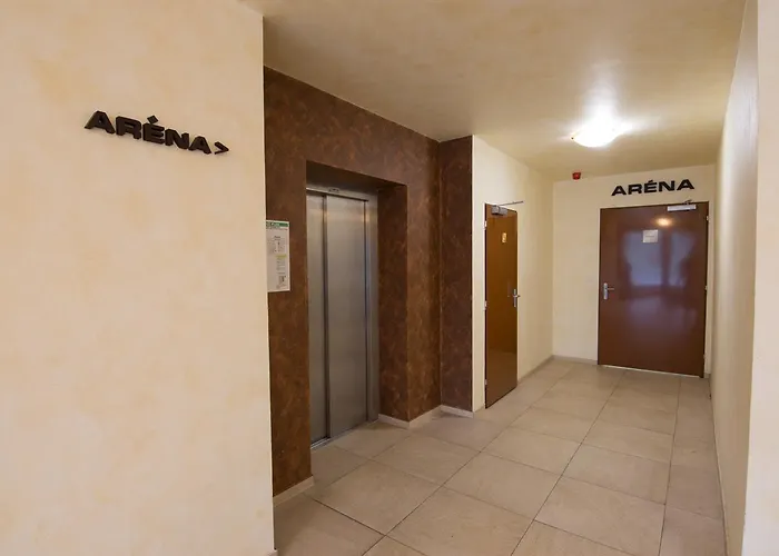Отель Arena 3*